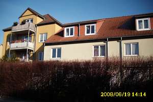 Reihenmittelhaus in bevorzugter Lage in Falkensee – Rotkehlchenstr. 35 a, 14612 Falkensee – Vorschaubild 1