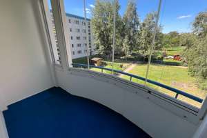 Seltene Gelegenheit: Traumwohnung mit eigenem Garten in Biesdorf – Die vollständige Adresse der Immobilie erhältst du vom Anbieter., 12683 Biesdorf, Berlin – Vorschaubild 2