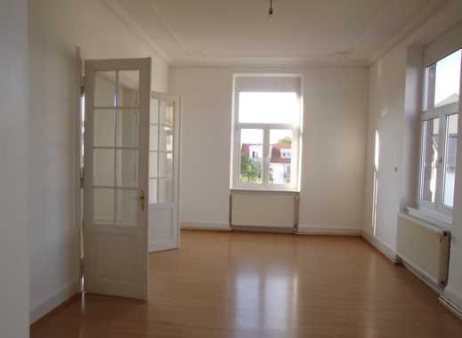 Großzügige & helle 4-Zimmer-Stilaltbau-Etagenwohnung