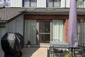 Attraktives 4,5-Zimmer-Reihenhaus mit gehobener Innenausstattung und EBK in Großhansdorf – Die vollständige Adresse der Immobilie erhältst du vom Anbieter., 22927 Großhansdorf – Vorschaubild 16