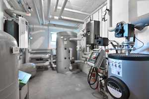 Property thumbnail 9