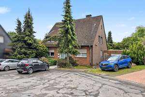 Klassisches Zweifamilienhaus auf gepflegtem Grundstück in ruhiger Lage von Castrop-Rauxel Becklem – Die vollständige Adresse der Immobilie erhältst du vom Anbieter., 44581 Castrop-Rauxel – Vorschaubild 7
