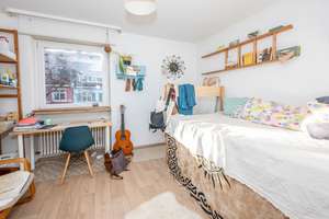 Helle 4-Zimmer-DG-Wohnung mit Balkon in Herdern – ruhig & zentrumsnah – 79104 Herdern-Nord, Freiburg im Breisgau – Vorschaubild 4