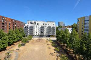 Exklusive 1-Zimmer-Wohnung mit Balkon, Skylineblick & TG-Stellplatz in Bestlage Bockenheim – 60486 Bockenheim, Frankfurt am Main – Vorschaubild 5