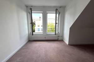 Golzheims "Weiße Siedlung" // 1A Exklusivlage //  Rohdiamant // Lichtdurchflutet // Riesen Terrasse – 40474 Golzheim, Düsseldorf – Vorschaubild 10