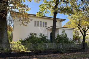 Beeindruckendes Einfamilienhaus nahe der Wasserstadt Spindlersfeld und nur wenige Schritte zur Spree