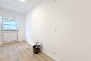 Ruhige Lage am Olympiapark und BMW ! Ganz neu enovierte 2 Zimmer-Wohnung mit Süd-Balkon zum Garten – Die vollständige Adresse der Immobilie erhältst du vom Anbieter., 80809 Am Luitpoldpark, München – Vorschaubild 12