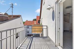 Pfiffige Maisonettewohnung mit Galerie und Balkon in Karlsruhe-Knielingen – Die vollständige Adresse der Immobilie erhältst du vom Anbieter., 76187 Knielingen, Karlsruhe – Vorschaubild 3