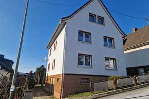 Gepflegtes Ein-/ Zweifamilienhaus mit schönem Gartengrundstück in Mudersbach! – Altenkirchen (Westerwald) (Kreis) – Vorschaubild 3
