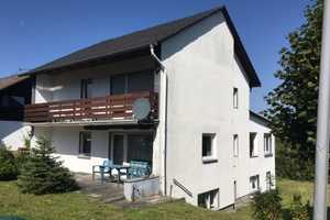 Taunusstein-Wehen: 1 - 2 Familienhaus mit über 230 m² Wohn,- Nutzfläche und 1000 m² Grundstück – Rheingau-Taunus-Kreis – Vorschaubild 2