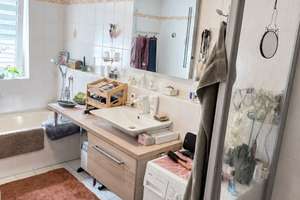 Sonnige 4-Zimmer-Maisonettewohnung mit 4 Südwest Balkonen & Tiefgarage in Fürth – Nähe Wiesengrund – Die vollständige Adresse der Immobilie erhältst du vom Anbieter., 90762 Stadtpark, Stadtgrenze, Fürth – Vorschaubild 9