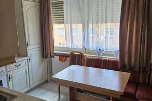 Alltagstaugliche 3-Zimmer-Wohnung mit Loggia in Nürnberg Steinbühl
