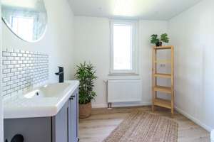 Liebevoll saniertes Einfamilienhaus mit vermieteter Einliegerwohnung. 178m². Einzugsfertig. – Die vollständige Adresse der Immobilie erhältst du vom Anbieter., 42719 Wald, Solingen – Vorschaubild 17