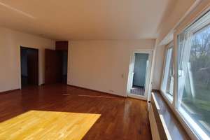 ruhige, renovierte komfortable  zwei Zimmer-WHG mit Blick ins Grüne – Max-Planck-Straße 12 A, 53177 Pennenfeld, Bonn – Vorschaubild 3
