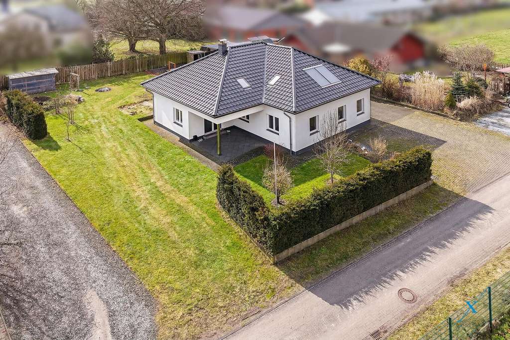 Immobilie in Mittelangeln - Ebenerdig wohnen mit Ausbaupotential und großem Garten in Rüde - Bild 3