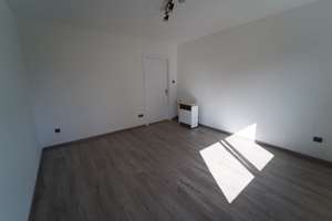 Schöne 4 Zimmer ca. 90 qm Wohnfläche, 2 Stock, in Beste Lage St.-Johannis renoviert – Die vollständige Adresse der Immobilie erhältst du vom Anbieter., 90419 Sandberg, Nürnberg – Vorschaubild 14