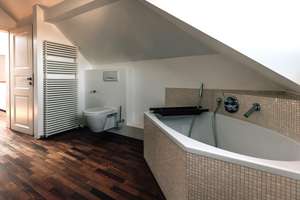 Property thumbnail 10