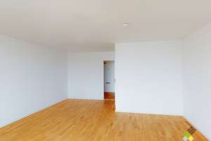 Jetzt einziehen: Kompakte 1-Zimmer-Wohnung mit Einbauküche in München – 81475 Fürstenried-West, München – Vorschaubild 3