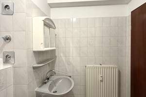 Schönes Apartment in bester Lage – Die vollständige Adresse der Immobilie erhältst du vom Anbieter., 76139 Waldstadt, Karlsruhe – Vorschaubild 9