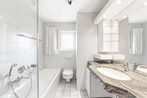 Viel Raum zum Wohlfühlen – 4-Zimmer-Dachgeschosswohnung mit Dachterrasse und Hobbyraum – 70569 Dachswald, Stuttgart – Vorschaubild 12