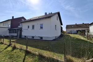 Die ideale Lage für Familie:  Freistehendes Wohnhaus mit Garage  in Reutlingen-Rommelsbach – Die vollständige Adresse der Immobilie erhältst du vom Anbieter., 72768 Rommelsbach, Reutlingen – Vorschaubild 6