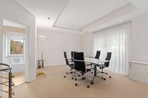 Exklusive Villa in Köln-Lindenthal – Privatsphäre, Sicherheit und Luxus auf höchstem Niveau – Die vollständige Adresse der Immobilie erhältst du vom Anbieter., 50935 Lindenthal (Ortsteil), Köln – Vorschaubild 20