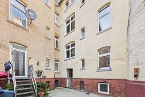 Charmante, lichtdurchflutete Drei-Zimmer-Altbauwohnung in zentraler Lage von Wiesbaden – Die vollständige Adresse der Immobilie erhältst du vom Anbieter., 65193 Mitte, Wiesbaden – Vorschaubild 10
