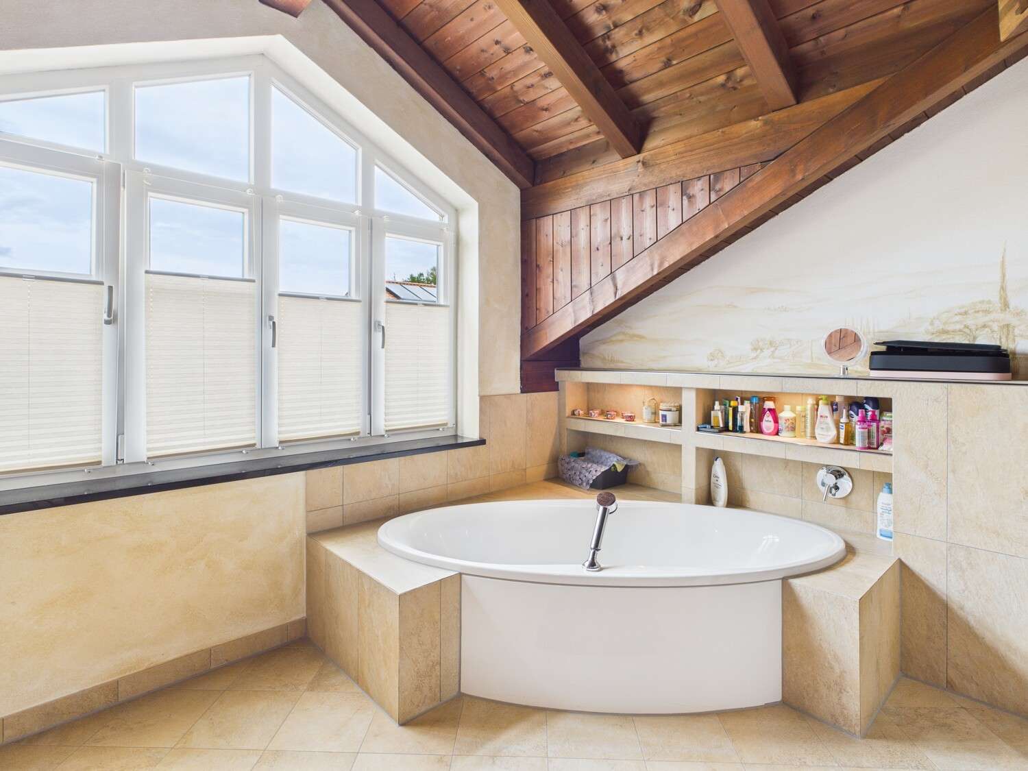 Immobilie in Inning am Holz - Work-Life-Balance: Familienparadies mit Büro, Pool und Panorama - Bild 0