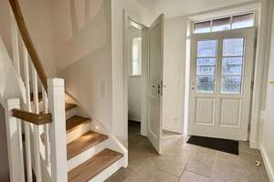 Stilvolle Doppelhaushälfte unter Reet in sehr ruhiger Lage - inkl. Doppelgarage – Die vollständige Adresse der Immobilie erhältst du vom Anbieter., 25996 Wenningstedt-Braderup (Sylt) – Vorschaubild 5