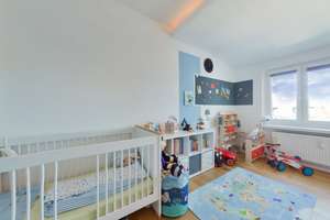 Altbauflair trifft auf moderne Wohnkultur :lichtdurchflutete Dachgeschosswohnung mit sonniger Terras – Die vollständige Adresse der Immobilie erhältst du vom Anbieter., 42327 Vohwinkel, Wuppertal – Vorschaubild 9