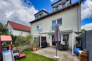 Platzwunder in Stuttgart  – Die vollständige Adresse der Immobilie erhältst du vom Anbieter., 70437 Zazenhausen, Stuttgart – Vorschaubild 2