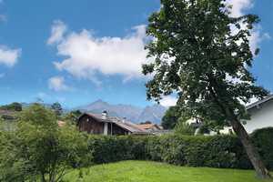 Garmisch-Partenkirchen - stilvolles Landhaus mit Bergblick – Garmisch-Partenkirchen (Kreis) – Vorschaubild 1