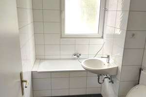 Sanierte Wohnung im 1. OG! – Hölderlinstraße 3, 47226 Rheinhausen-Mitte, Duisburg – Vorschaubild 7