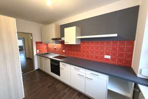 ***Sonne, Ruhe & Komfort - Ihr neues Zuhause in Hammerschmiede mit Südbalkon*** – Die vollständige Adresse der Immobilie erhältst du vom Anbieter., 86169 Hammerschmiede, Augsburg – Vorschaubild 2