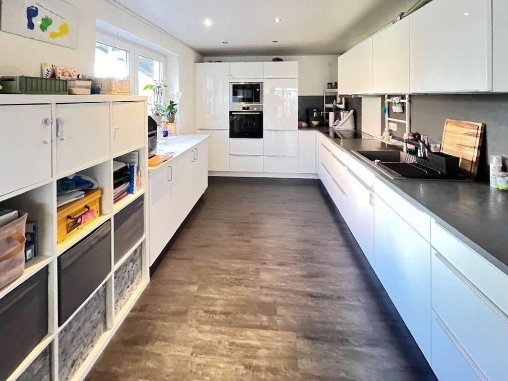 Immobilie in Mittelbiberach - Geräumiges, modernisiertes Reiheneckhaus in schöner Lage von Mittelbiberach - Bild 2