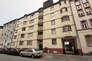 Gut geschnittene 2 Zi-Wohnung inkl. Stellplatz - zentrale Wohnlage! – 63069 Klinikum Offenbach, Offenbach am Main – Vorschaubild 2