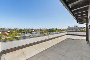 Wohnen mit Aussicht: Großzügige Dachterrasse, Kamin, Lift und Einzelstellplatz in der Tiefgarage – Potsdamer Straße 11, 80802 Münchner Freiheit, München – Vorschaubild 23