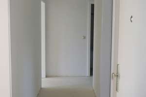 Ihr Wohlfühlort im Grünen – Helle 3-Zimmer-Wohnung mit Loggia – Goerdelerstr. 13, 38444 Detmerode, Wolfsburg – Vorschaubild 4