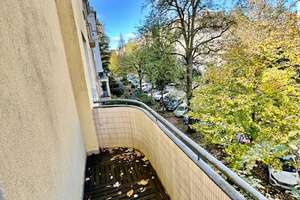 Helle & gepflegte 3- Zimmerwohnung mit Balkon und Fahrstuhl am Gutenbergplatz! – Klopstockstrasse 2, 65185 Südost, Wiesbaden – Vorschaubild 3