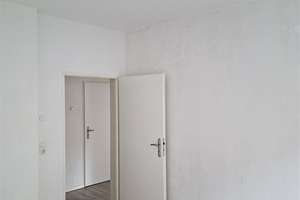 ***Charmante Wohnung im Erdgeschoss mit Gartenanteil sucht nette Mieter*** – Liebknechtstr. 85, 46047 Borbeck, Oberhausen – Vorschaubild 4