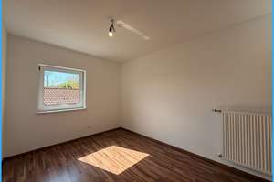 DIPL.-Immowirt MAIER !! helle, großzügige Galerie-Dachgeschoss-Woh­nung und traumhaften Weitblick – Die vollständige Adresse der Immobilie erhältst du vom Anbieter., 94474 Vilshofen an der Donau – Vorschaubild 16