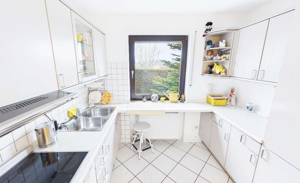 Immobilie in Heilsbronn - Viel Platz für die Familie: Gepflegtes Reihenhaus mit Garage in attraktiver Lage von Heilsbronn - Bild 3