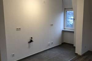 Komplett neu saniert! 3-Zi.-ETW in Essen-Bergeborbeck. Gut Vermietet – Carolus-Magnus-Straße 90, 45356 Bergeborbeck, Essen – Vorschaubild 3