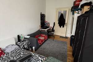 Bezugsfreie Altbauwohnung mit Balkon und Erker in phänomenaler Charlottenburger Lage – Helmholtzstraße 24, 10587 Charlottenburg, Berlin – Vorschaubild 36