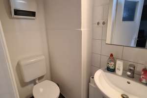 Gemütlich! Praktisch! Schön! Citynahe 1,5 Raum Wohnung in ruhiger Lage! – Brüningstraße 9, 45127 Ostviertel, Essen – Vorschaubild 3