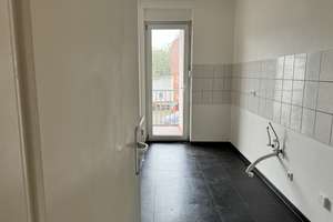 Leipzig Leutzsch 3 Zimmer Wohnung mit Balkon – Georg-Schwarz-Str. 127, 4179 Leutzsch, Leipzig – Vorschaubild 4