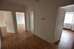 Helle 2 Raum DG Wohnung mit moderner EBK – Rudolf-Breitscheid-Straße 19, 38820 Halberstadt – Vorschaubild 6