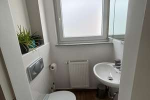 Wunderschöne 3-Zimmer-Wohnung im Herzen Remscheids – Die vollständige Adresse der Immobilie erhältst du vom Anbieter., 42857 Hölterfeld, Remscheid – Vorschaubild 8