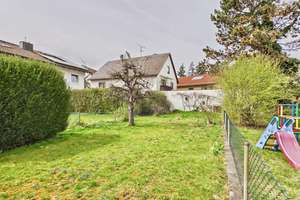 Reiheneckhaus mit großzügigem Westgarten: Familienidylle in ruhiger Lage von Trudering – Die vollständige Adresse der Immobilie erhältst du vom Anbieter., 81829 Trudering-Riem (Ortsteil), München – Vorschaubild 16