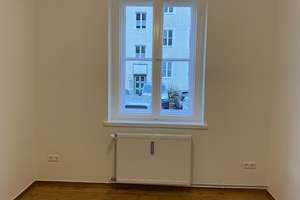 Kleines Zimmer ca. 9 m² innerhalb einer 3er-WG // EG links – Immermannhof 6, 38440 Stadtmitte (Ortsteil), Wolfsburg – Vorschaubild 2